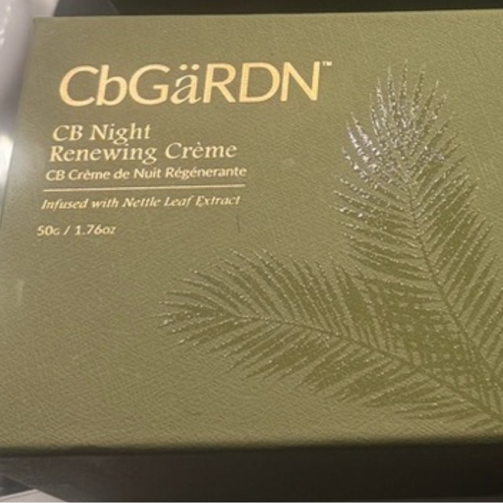 CB Night Renewing Crème infused with Netrle Leaf Extract